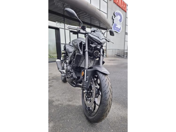 YAMAHA MT-03 300