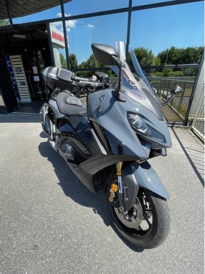 YAMAHA XP T-MAX 560 TECH MAX