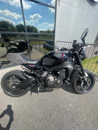 YAMAHA XSR 900