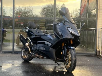 YAMAHA XP T-MAX 560 TECH MAX