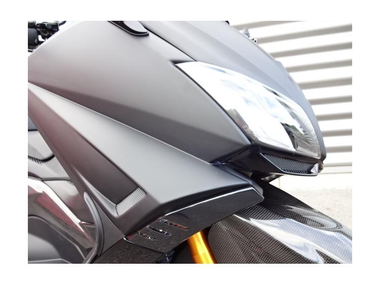 TMAX 530 CARBOHL